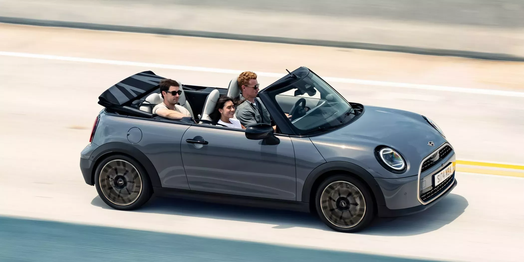 DAS NEUE MINI COOPER CABRIO.