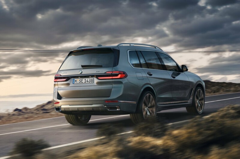 Heckansicht BMW X7 xDrive40i