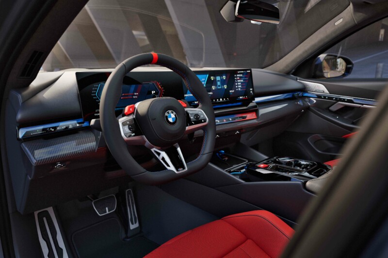 Cockpit eines BMW M5